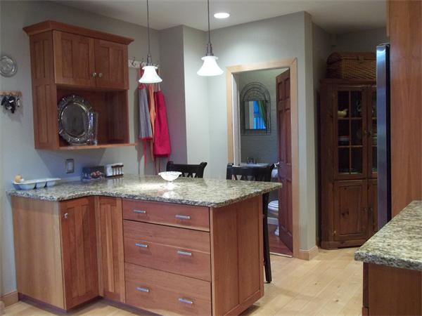 3 Manomet Road Weymouth, MA 02191 - Photo 12 of 30 Gallery Image 12