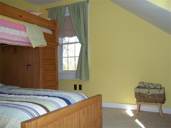 3 Manomet Road Weymouth, MA 02191 - Photo 25 of 30 Gallery Image 25