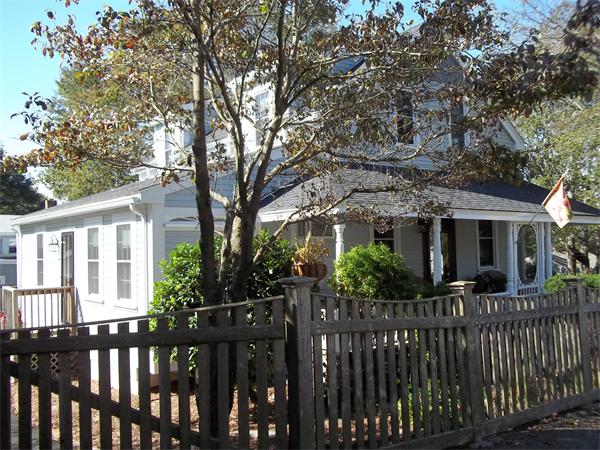3 Manomet Road Weymouth, MA 02191 - Photo 3 of 30 Gallery Image 3
