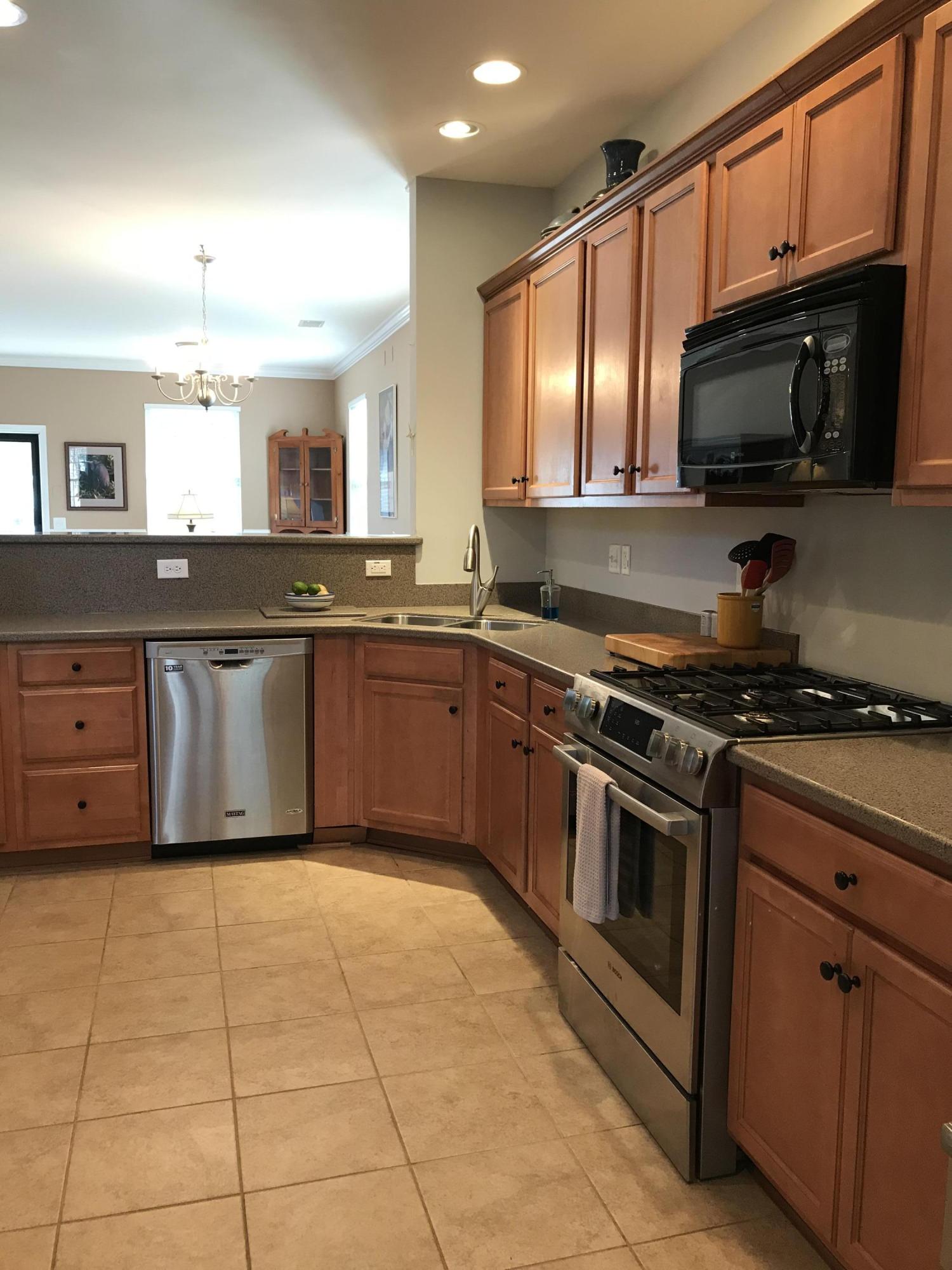 1518 Royal Colony Road Johns Island, SC 29455 - Photo 11 of 39 Kitchen