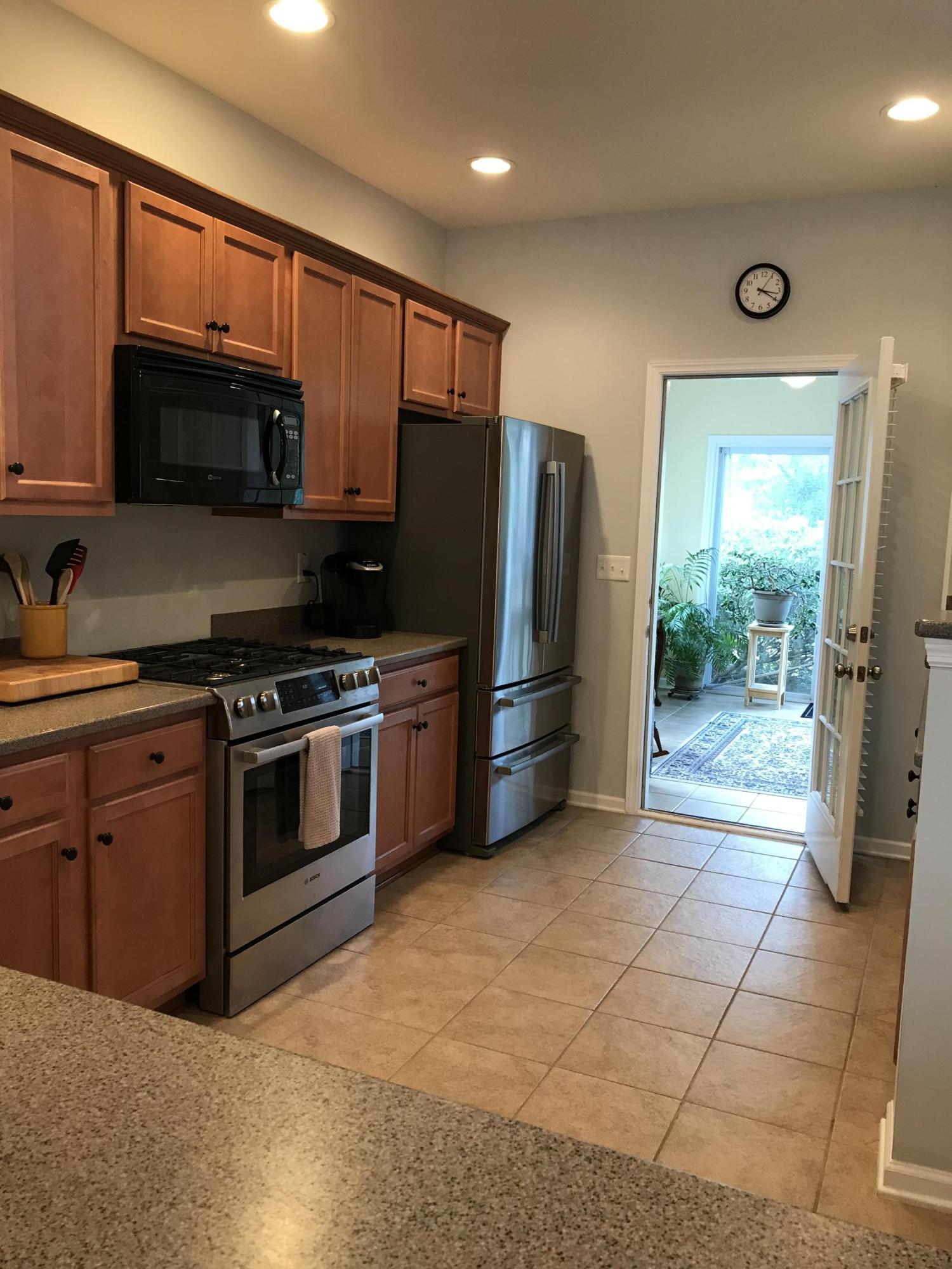 1518 Royal Colony Road Johns Island, SC 29455 - Photo 12 of 39 Kitchen