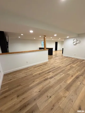 $3,200 | 2625 East 56th Court, Davenport, IA 52807