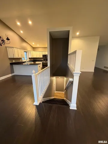 $3,200 | 2625 East 56th Court, Davenport, IA 52807