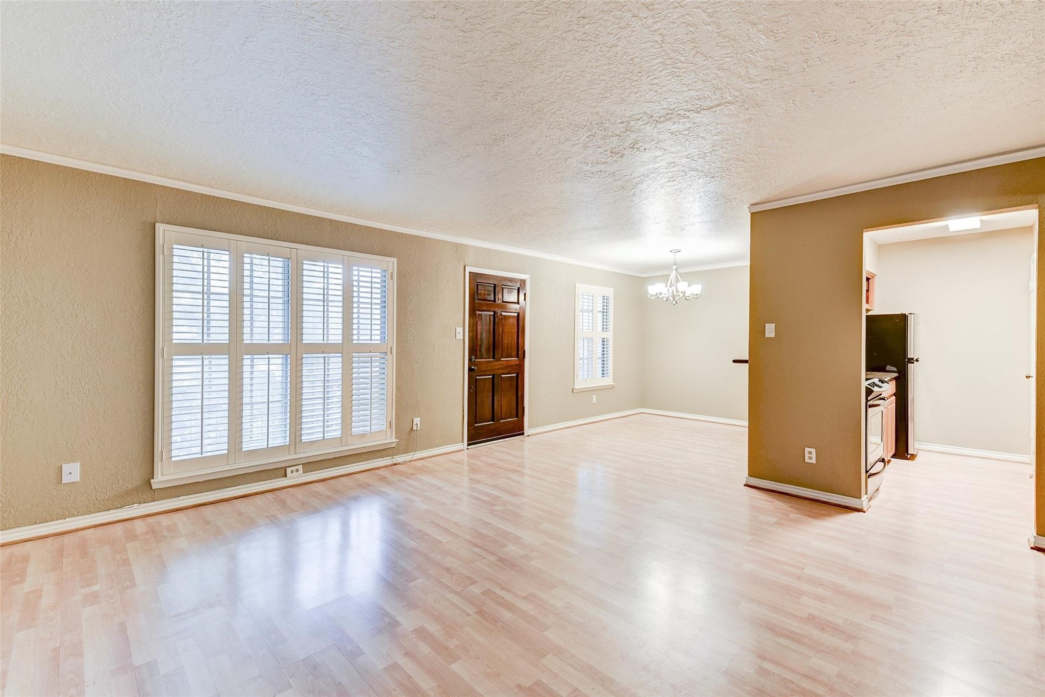 3224 Timmons Lane, Unit 166 Houston, TX 77027 - Photo 5 of 20