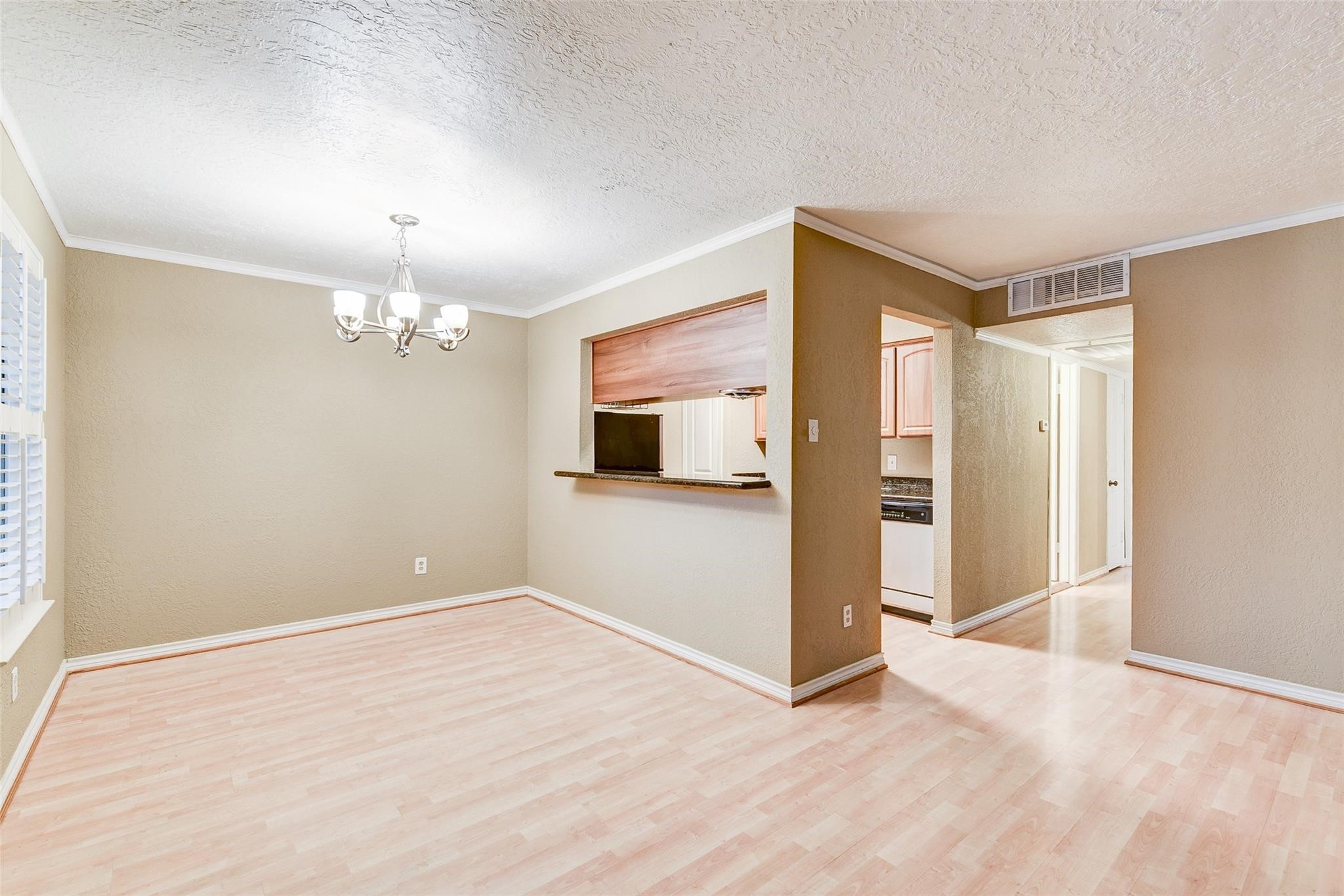 3224 Timmons Lane, Unit 166 Houston, TX 77027 - Photo 7 of 20