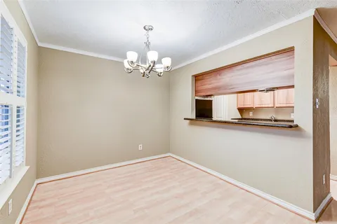 a view of empty room with window