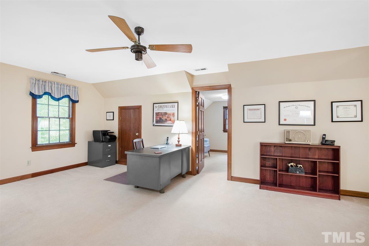 10713 Winding Wood Trail Raleigh, NC 27613 - Photo 23 of 30