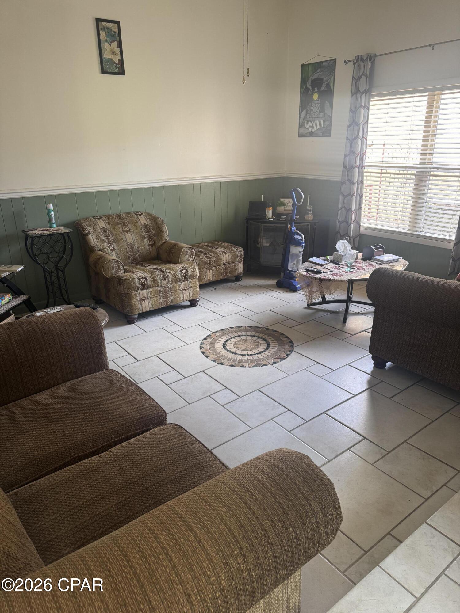 956 Everett Road Graceville, FL 32440 - Photo 6 of 10