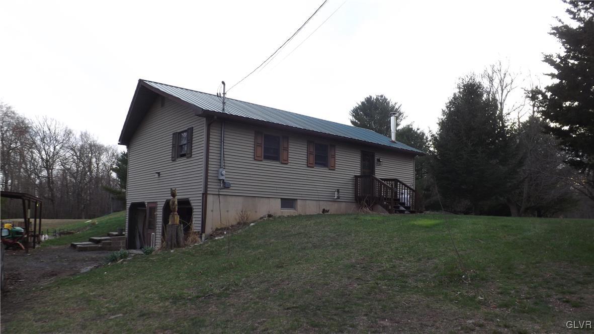 307 Bangor Junction Road Bangor, PA 18013 - Photo 4 of 50 Gallery Image 4