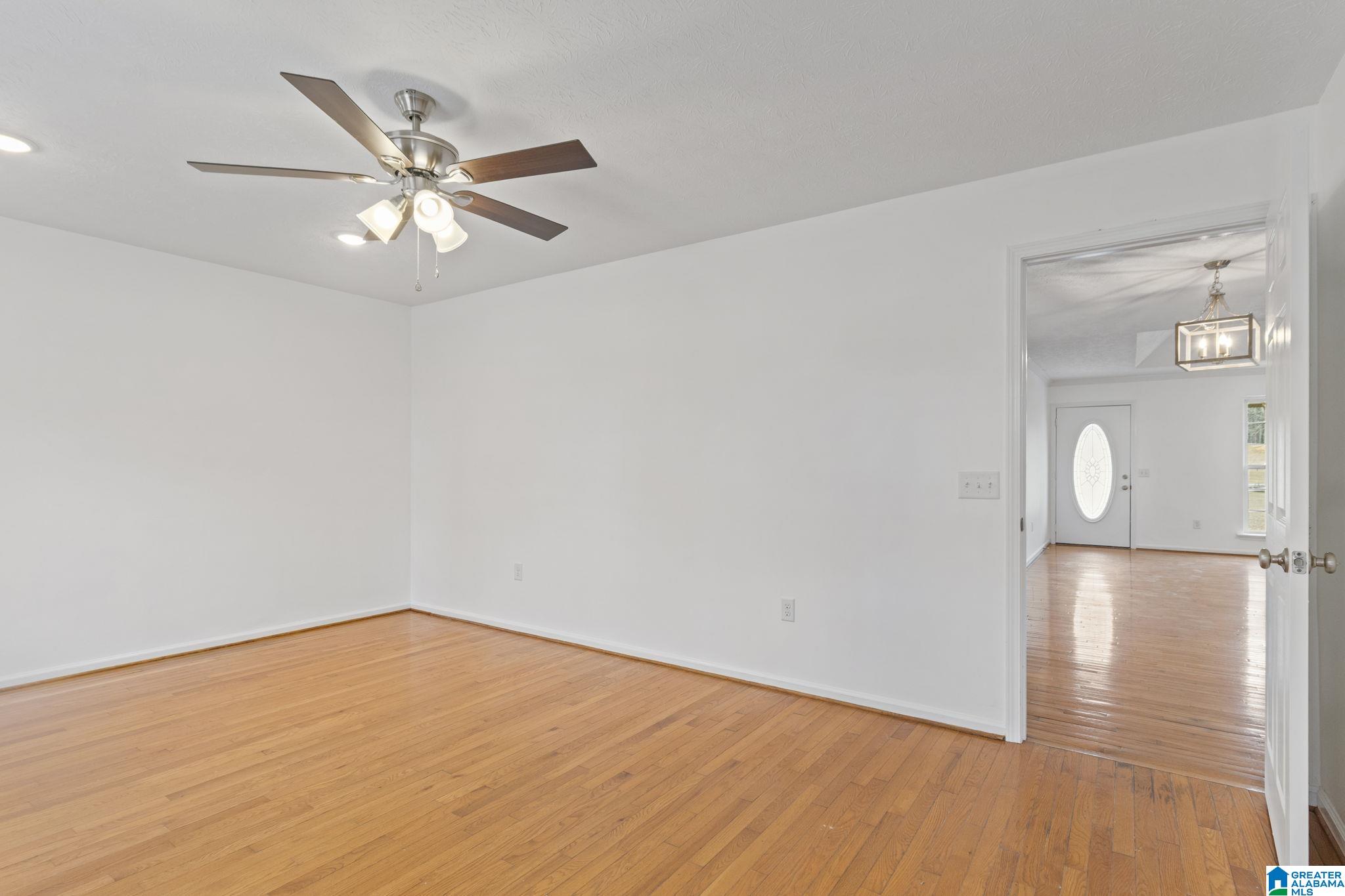 615 Maple Street Clanton, AL 35045 - Photo 33 of 47