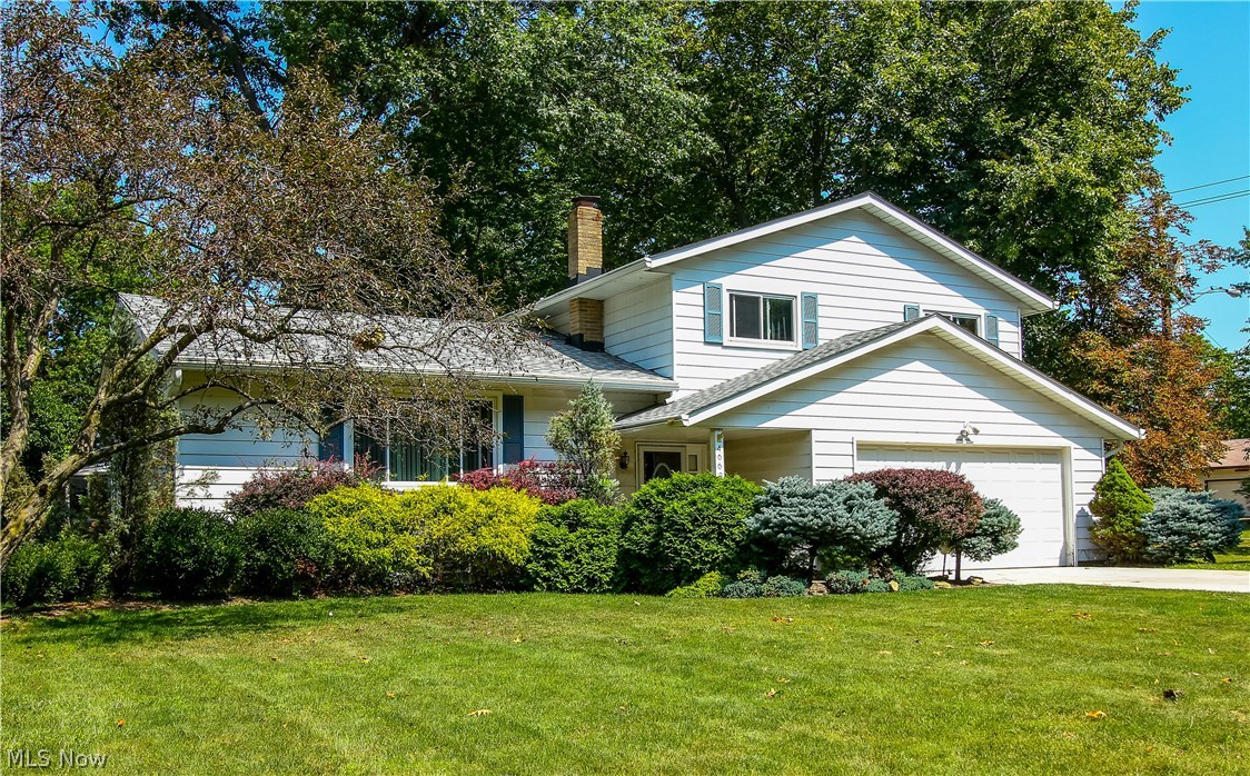 4663 McFarland Road Cleveland, OH 44121 - Photo 1 of 22