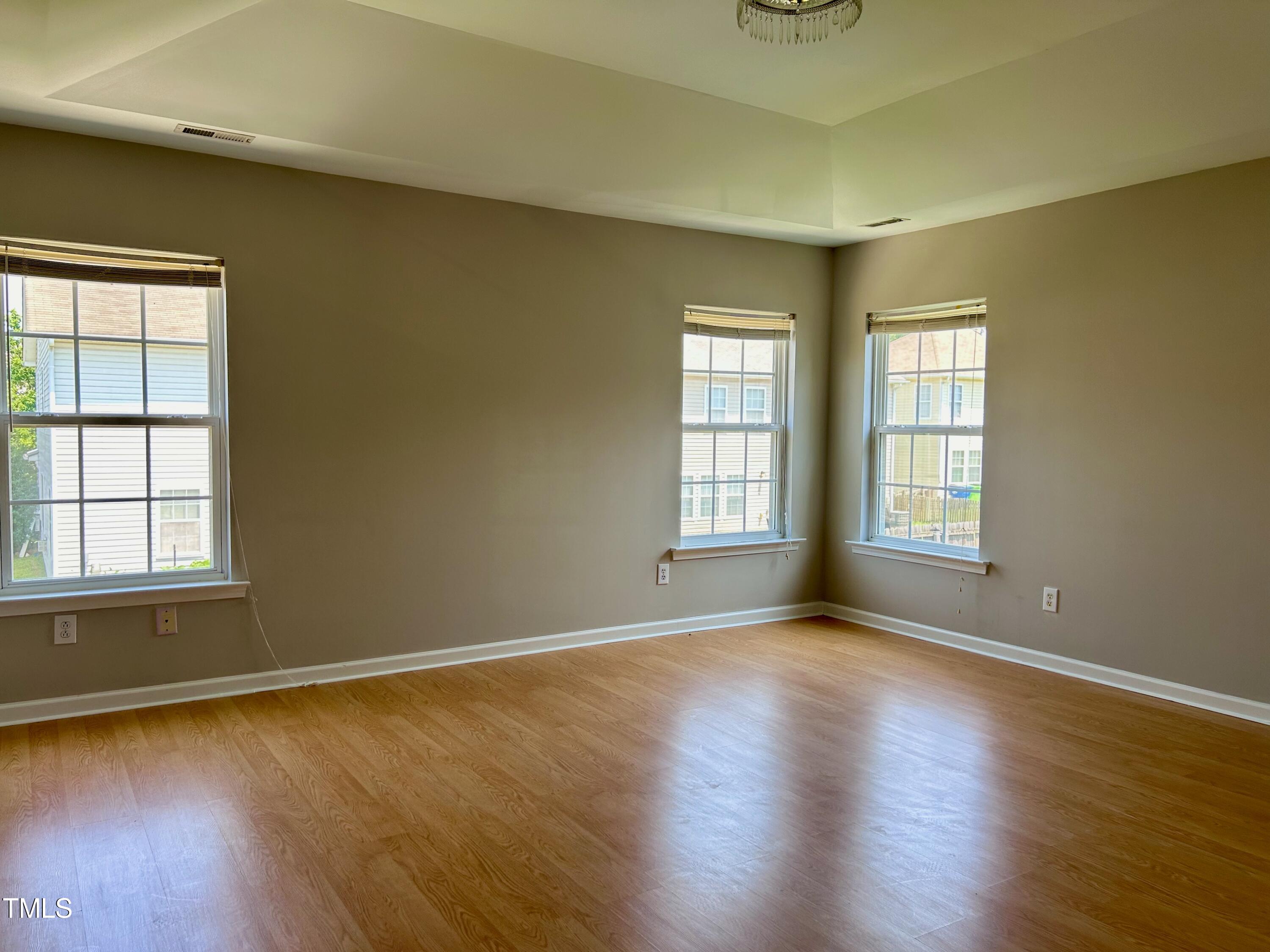 4029 Wester Road Raleigh, NC 27604 - Photo 30 of 37 IMG_0292
