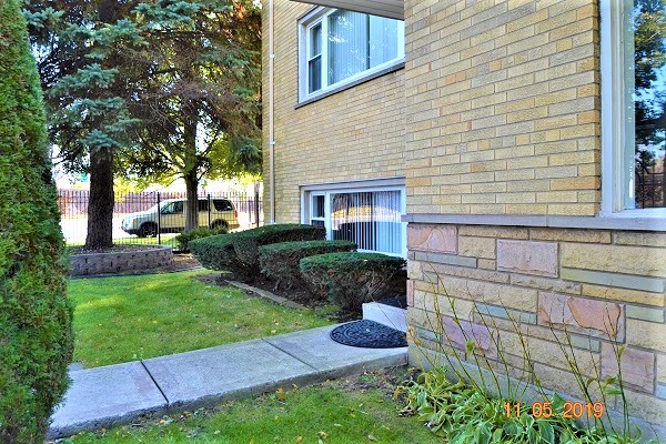 10300 South Ave F, Unit 2 Chicago, IL 60617 - Photo 2 of 4