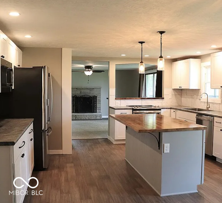1015 Ranike Drive Anderson, IN 46012 - Photo 3 of 20