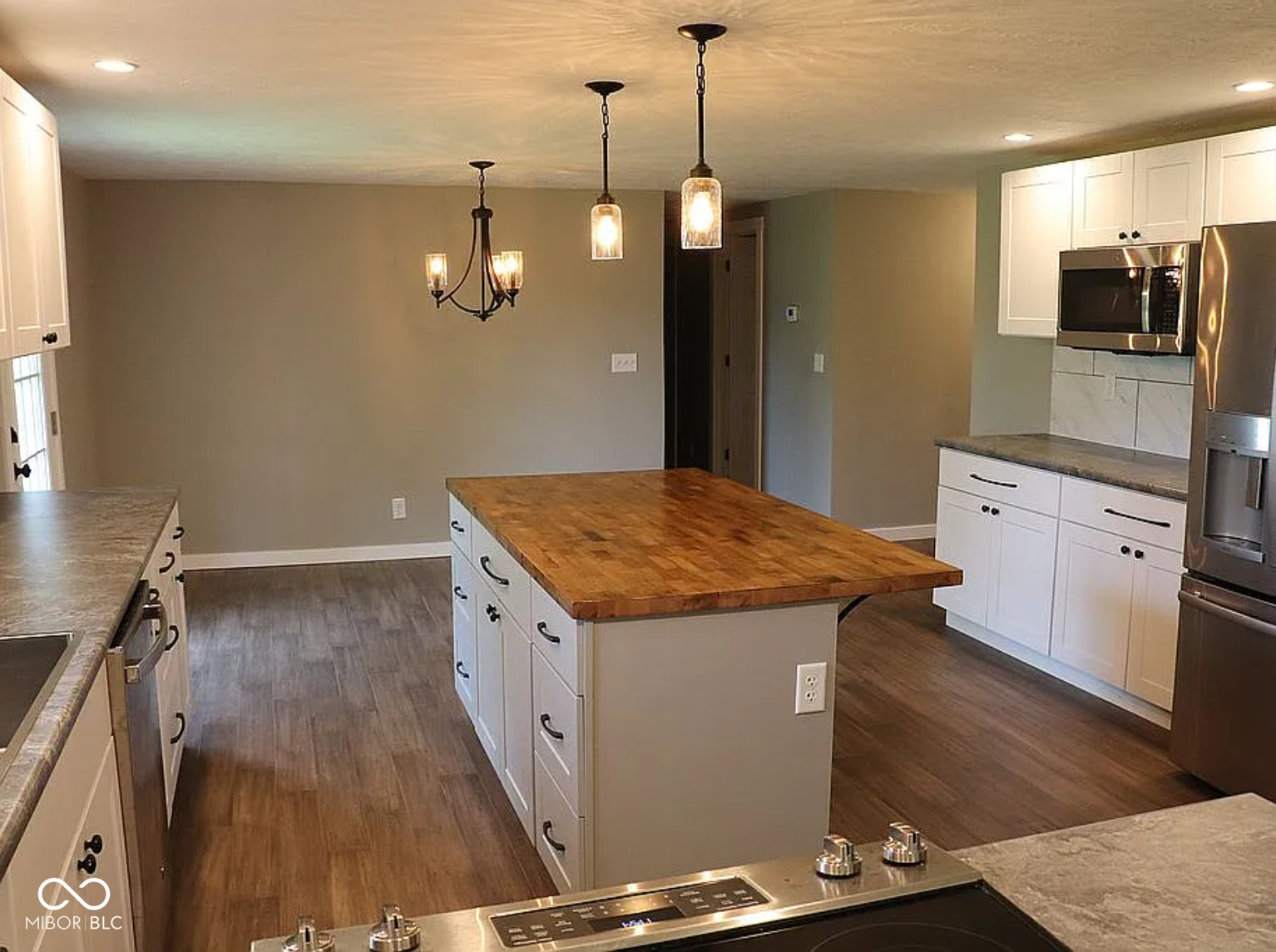 1015 Ranike Drive Anderson, IN 46012 - Photo 4 of 20