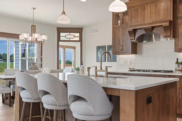 $1,250,000 | 3327 Colton Sun Prairie, Sun Prairie, WI 53590