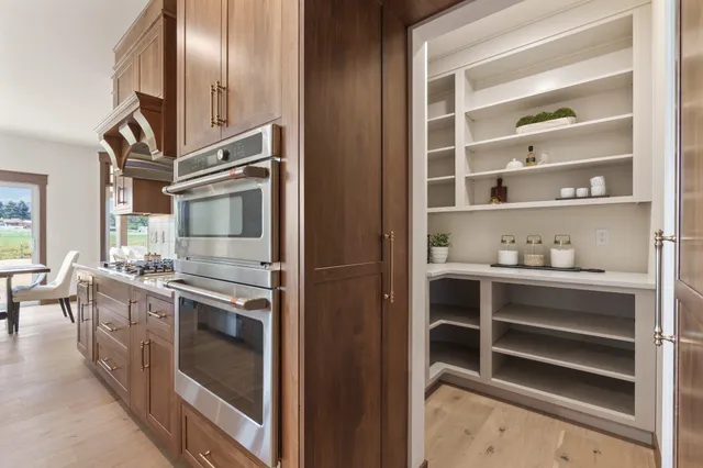 $1,250,000 | 3327 Colton Sun Prairie, Sun Prairie, WI 53590