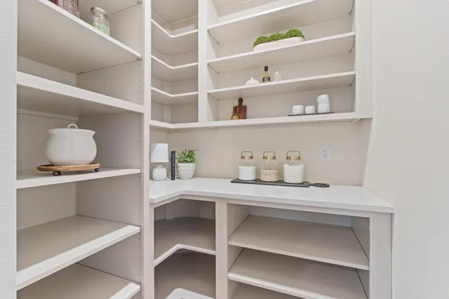 $1,250,000 | 3327 Colton Sun Prairie, Sun Prairie, WI 53590