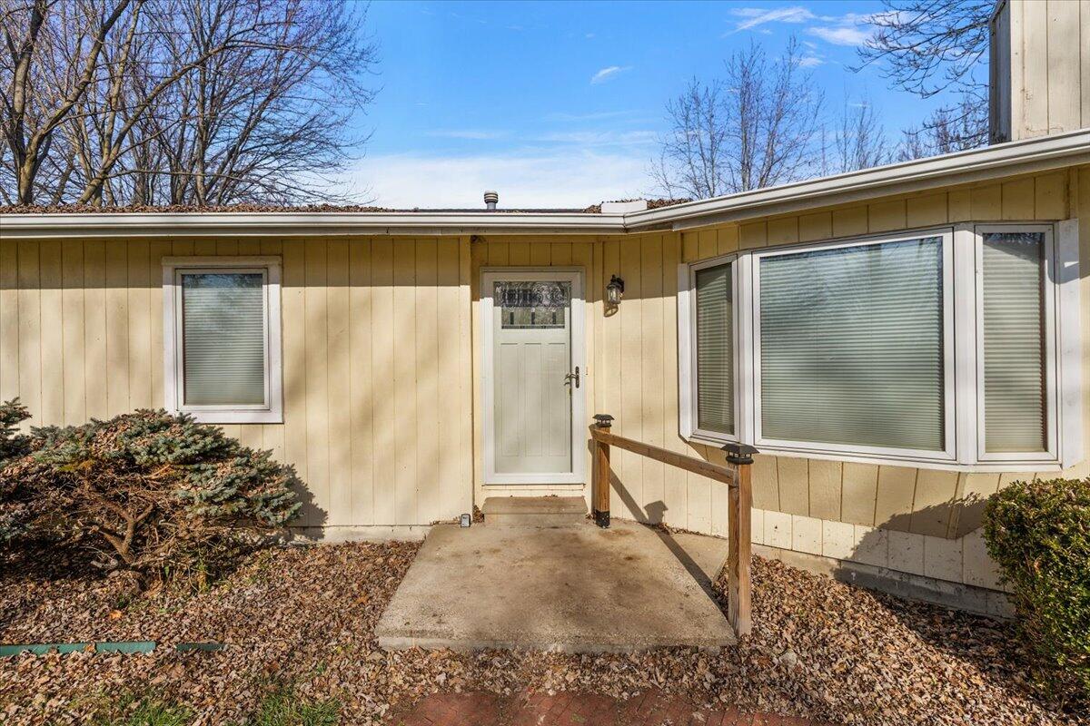 16465 28 Mile Road Ray, MI 48096 - Photo 2 of 48 05-16465 28 Mile-5