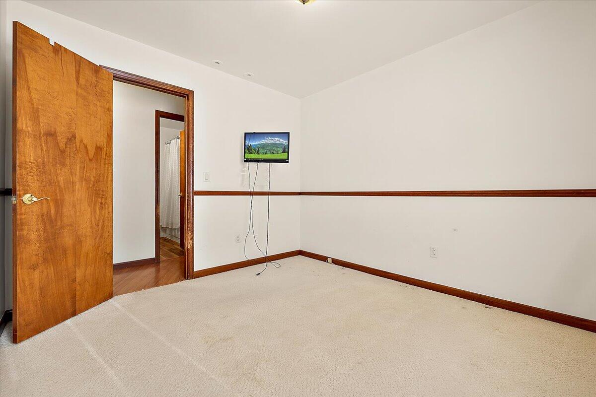 16465 28 Mile Road Ray, MI 48096 - Photo 27 of 48 43-16465 28 Mile-30