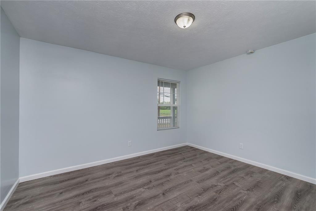 7001 Hickory Road Indianapolis, IN 46259 - Photo 19 of 25 Gallery Image 19