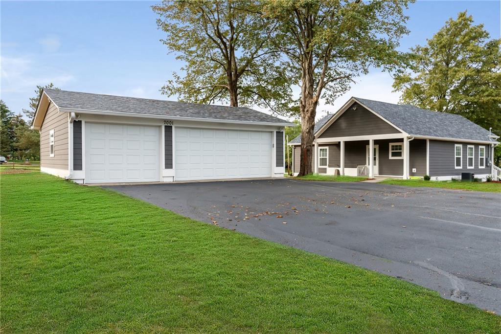7001 Hickory Road Indianapolis, IN 46259 - Photo 25 of 25 Gallery Image 25