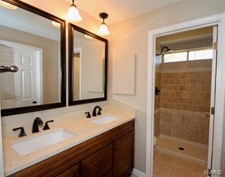 744 Agean Way Ballwin, MO 63011 - Photo 14 of 26