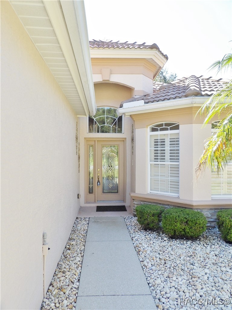 336 West Doerr Path Hernando, FL 34442 - Photo 5 of 58