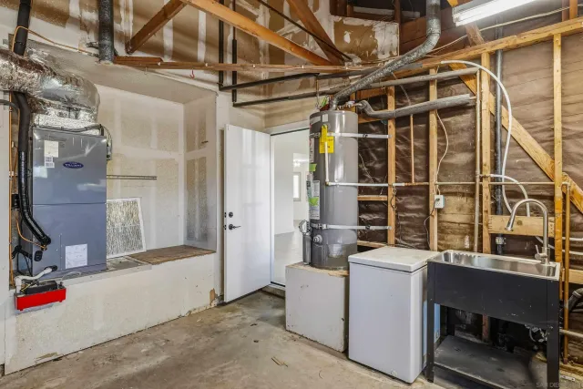 $1,099,000 | 5639 Pony Court, Oceanside, CA 92057