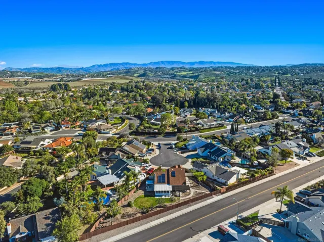 $1,099,000 | 5639 Pony Court, Oceanside, CA 92057