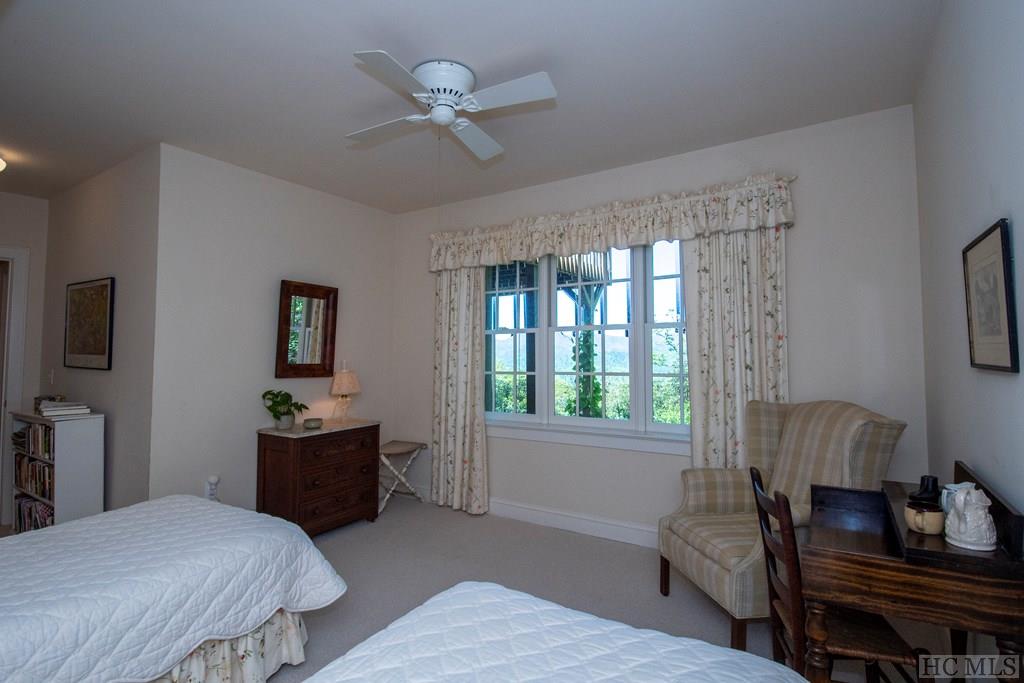 311 Queen Mountain Road Highlands, NC 28741 - Photo 42 of 44 Gallery Image 42