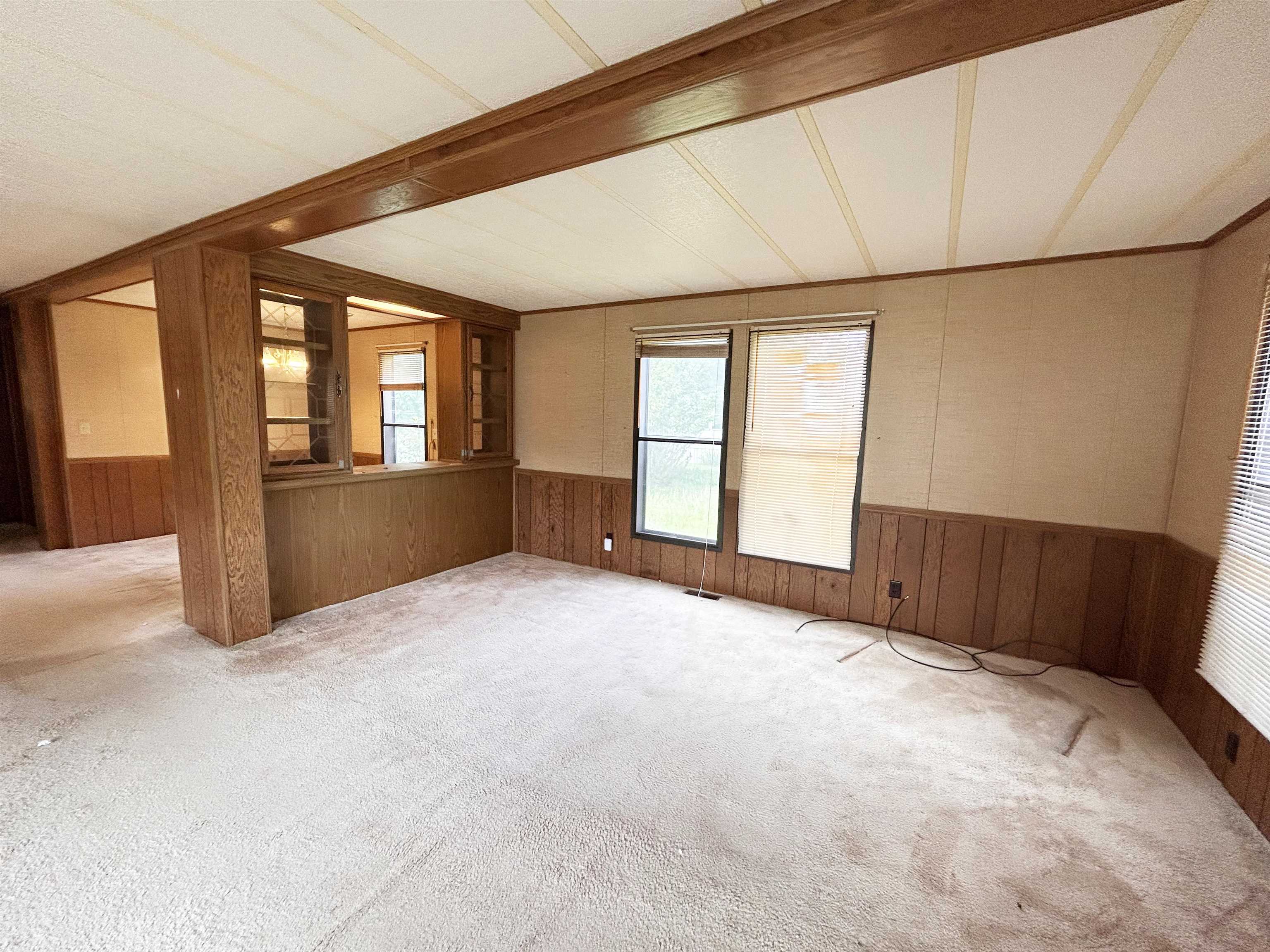 37 Monadnock Drive Rochester, NH 03867 - Photo 6 of 45