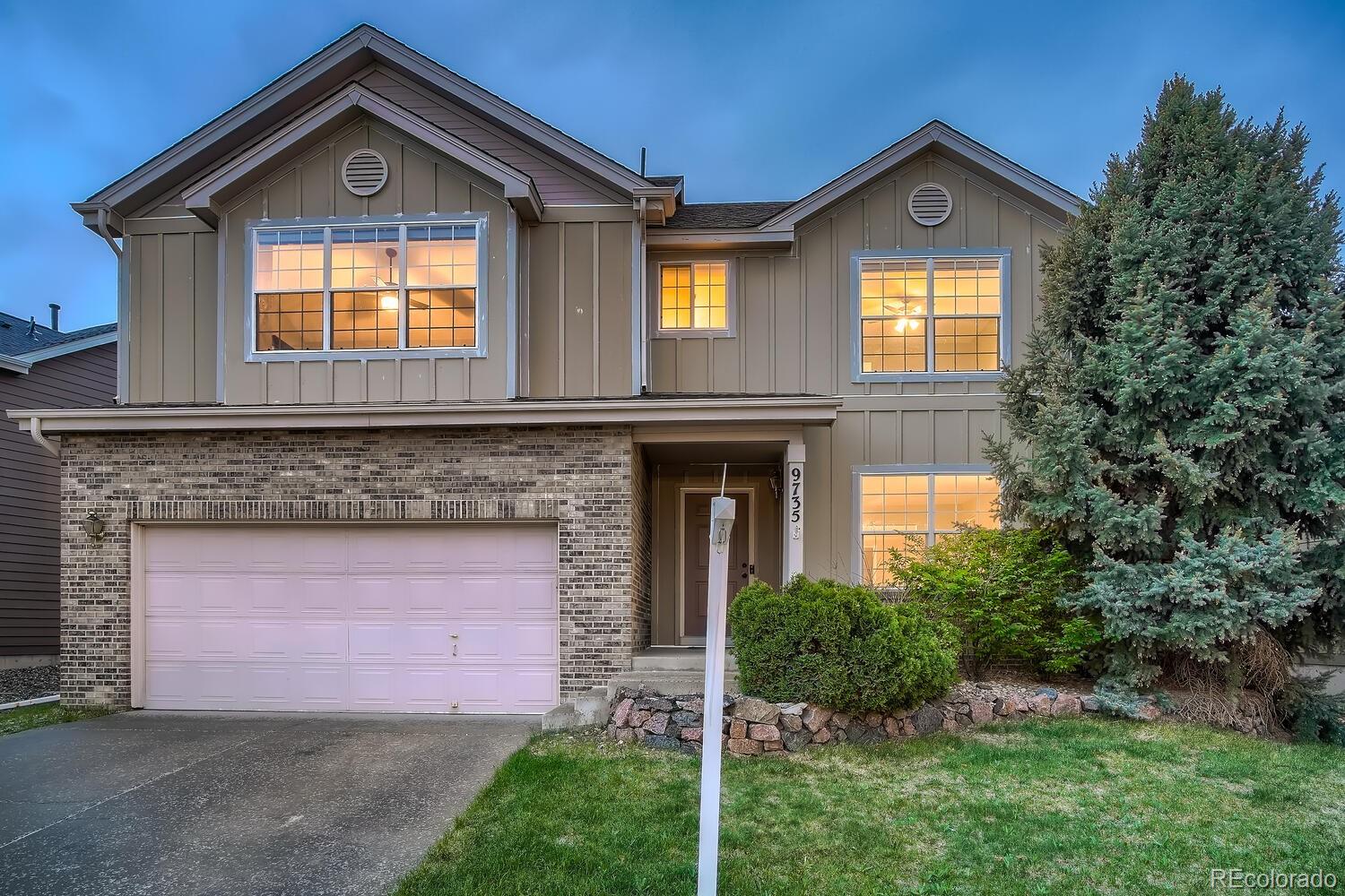 9735 Bucknell Way Highlands Ranch, CO 80129 - Photo 3 of 40 Gallery Image 3