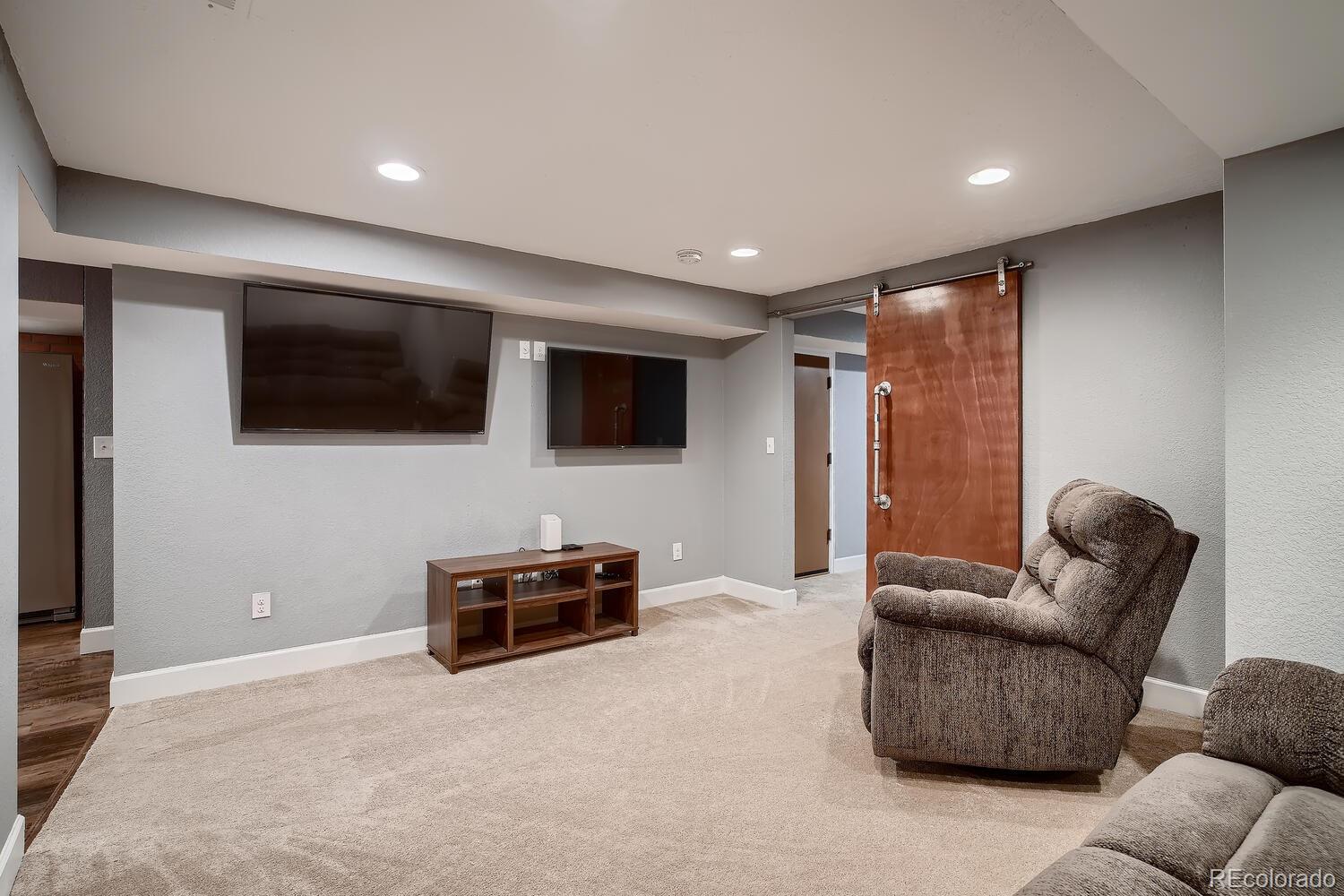 9735 Bucknell Way Highlands Ranch, CO 80129 - Photo 37 of 40 Gallery Image 37