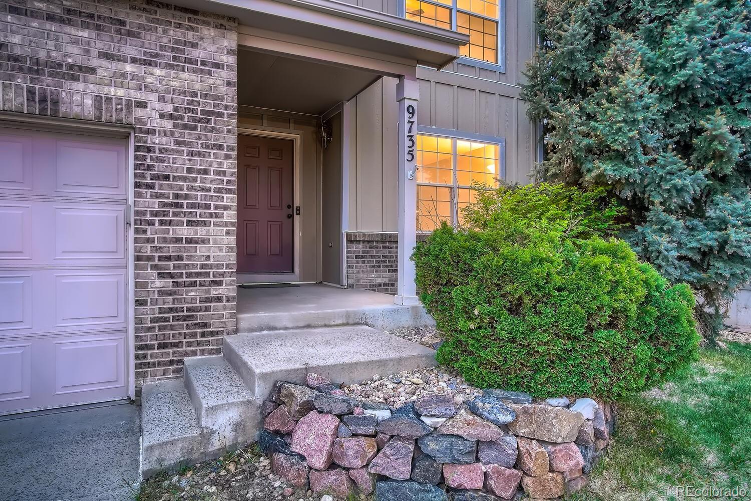 9735 Bucknell Way Highlands Ranch, CO 80129 - Photo 4 of 40 Gallery Image 4