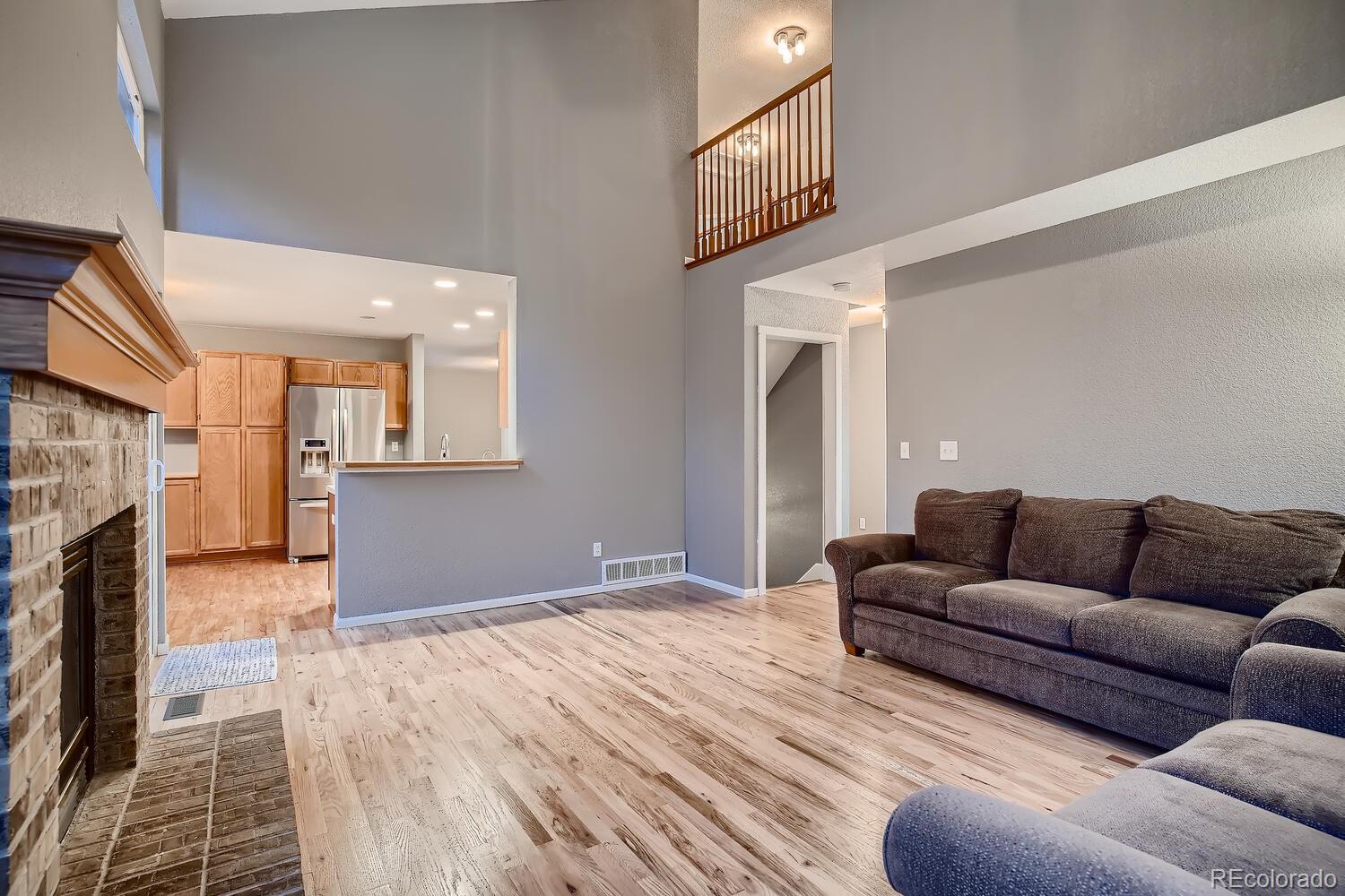9735 Bucknell Way Highlands Ranch, CO 80129 - Photo 7 of 40 Gallery Image 7