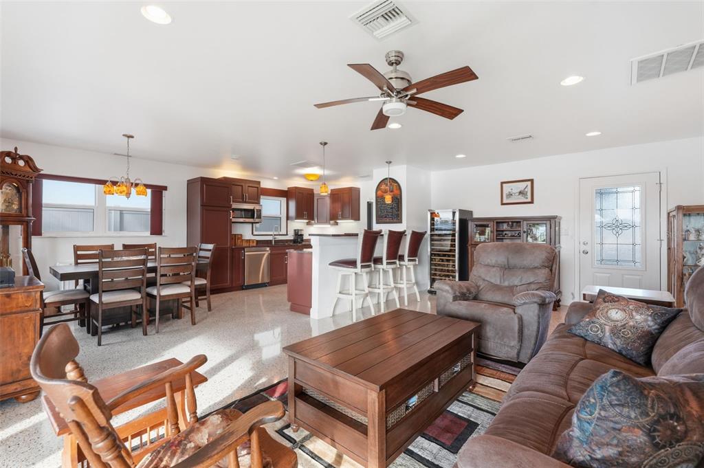 532 Crystal Drive Madeira Beach, FL 33708 - Photo 7 of 48