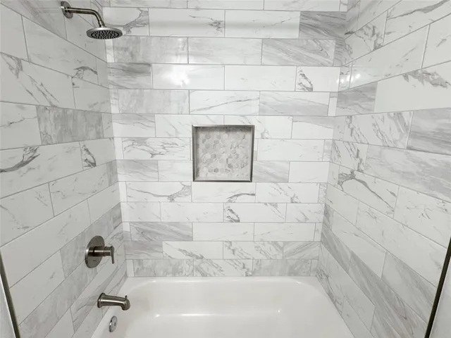 $2,100 | 19719 Allenwick Hills Court, Cypress, TX 77429