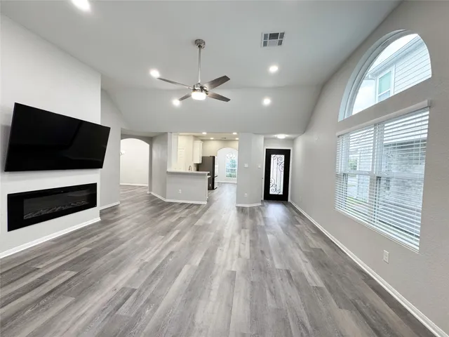 $2,100 | 19719 Allenwick Hills Court, Cypress, TX 77429