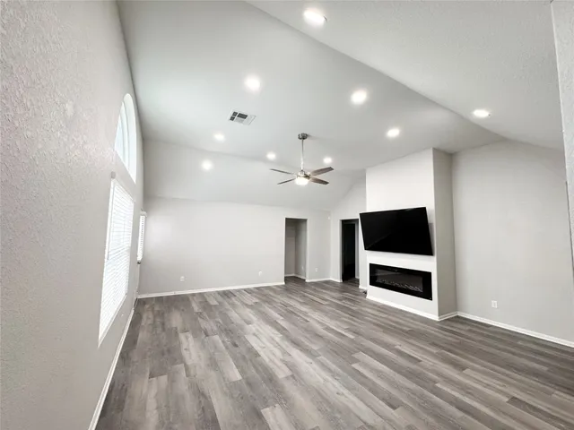 $2,100 | 19719 Allenwick Hills Court, Cypress, TX 77429