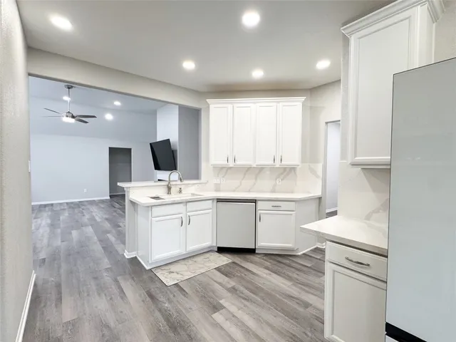 $2,100 | 19719 Allenwick Hills Court, Cypress, TX 77429