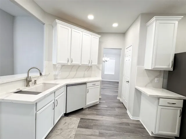 $2,100 | 19719 Allenwick Hills Court, Cypress, TX 77429