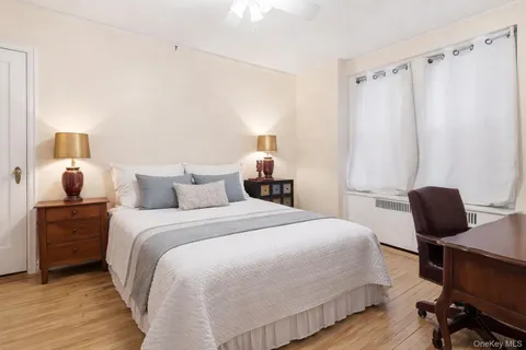 $349,998 | 601 Pelham Parkway North, Unit 106 | Bronxwood