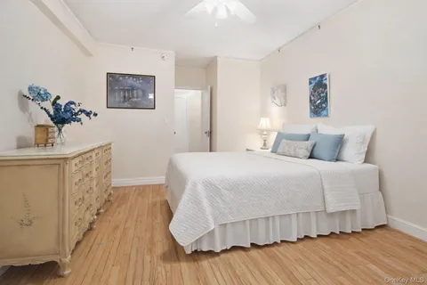 $349,998 | 601 Pelham Parkway North, Unit 106 | Bronxwood