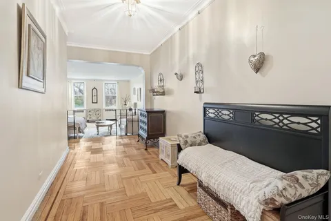 $349,998 | 601 Pelham Parkway North, Unit 106 | Bronxwood