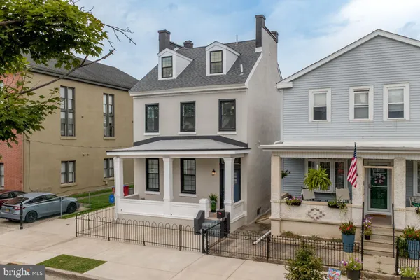 $4,000 | 327 Wood Street, Bristol, PA 19007