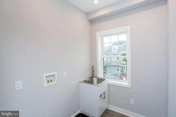 $4,000 | 327 Wood Street, Bristol, PA 19007