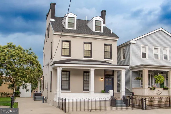 $4,000 | 327 Wood Street, Bristol, PA 19007