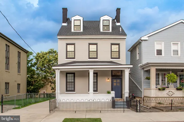 $4,000 | 327 Wood Street, Bristol, PA 19007