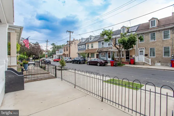 $4,000 | 327 Wood Street, Bristol, PA 19007